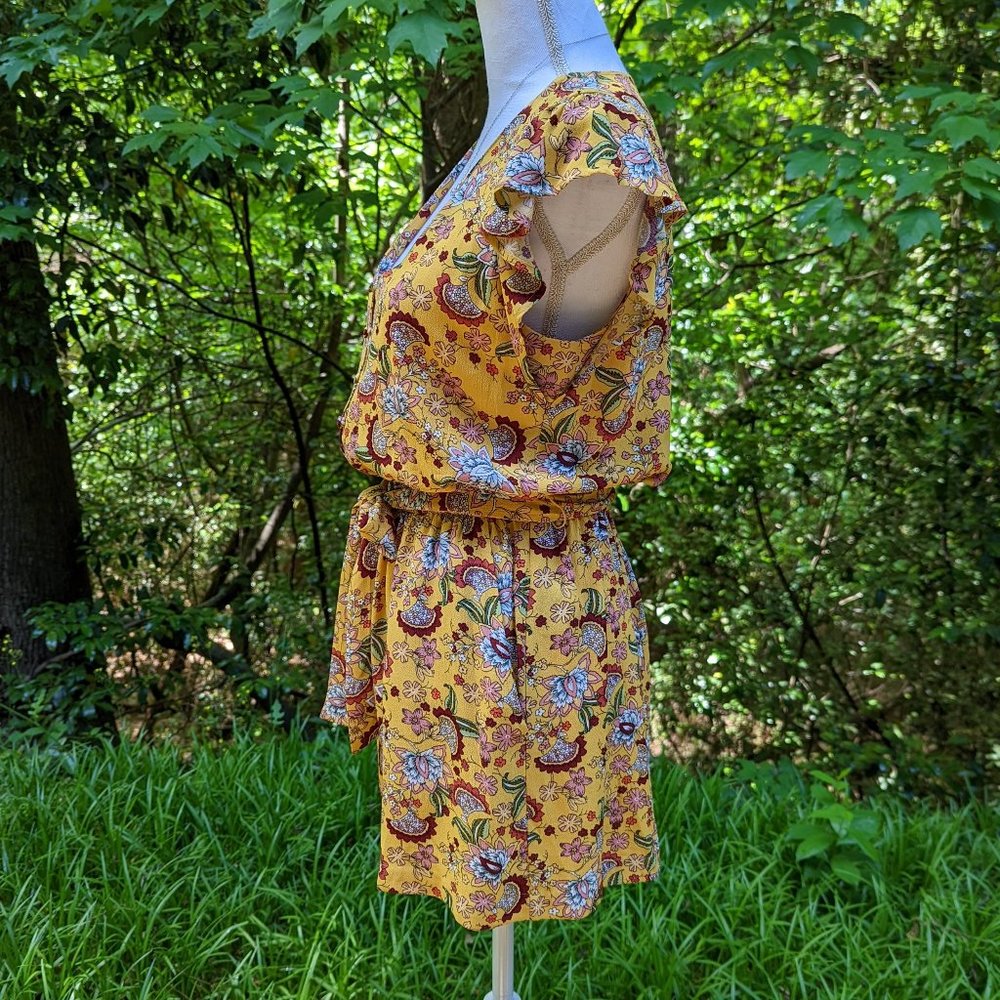 SANCTUARY Short Sleeve V-Neck Romper in Yellow Gold Sunray Size XS - Picture 2 of 12